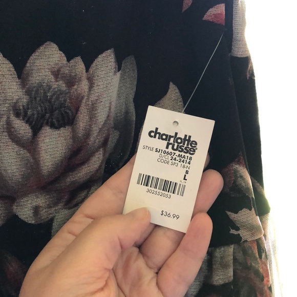 Floral Romper with Sheer Floral Train - Picture 4 of 7